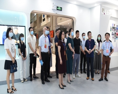 南山区人大常委会副主任、区总工会主席路玉萍率队莅临高德娱乐电子开展集成电路产业调研